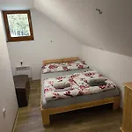 Apartma Na Kozolcu Apartment *