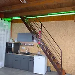 Apartma Na Kozolcu Dobovec