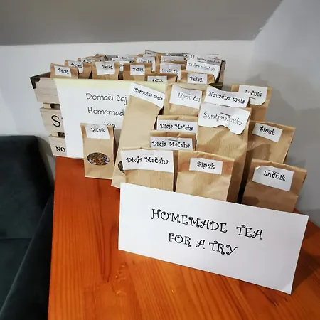 Apartma Na Kozolcu *